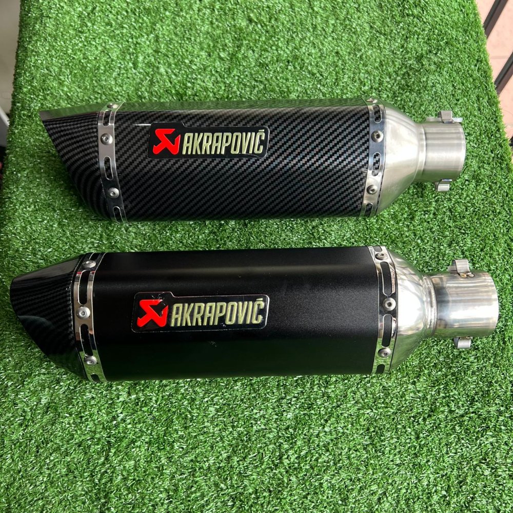 Escape Akrapovic Largo