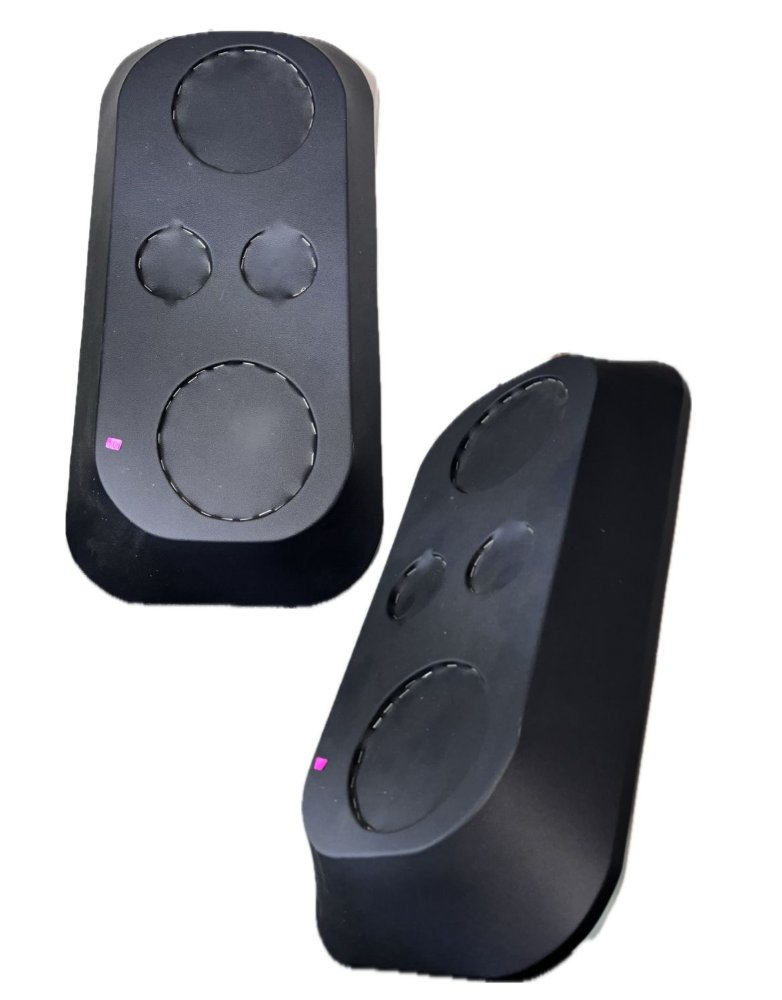 (M) 1004CAJON PARA MEDIOS, 2 ORIFICIOS PARA TWEETER, 2 ORIFICIOS PARA PARLANTES