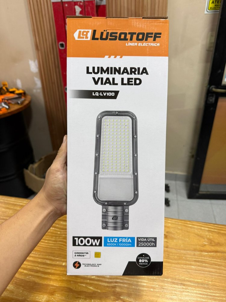 Lusqtoff ILUMINARIA SOLAR 100W