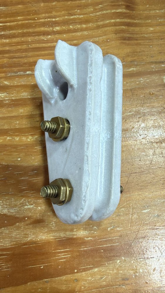 FUSIBLE AEREO TRIANGULAR 30A