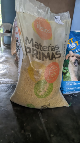Alimento para gallo de pelea a 0.30 la libra