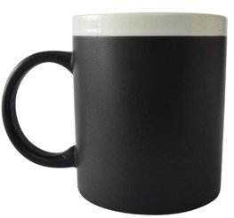 Taza cerámica con borde blanco