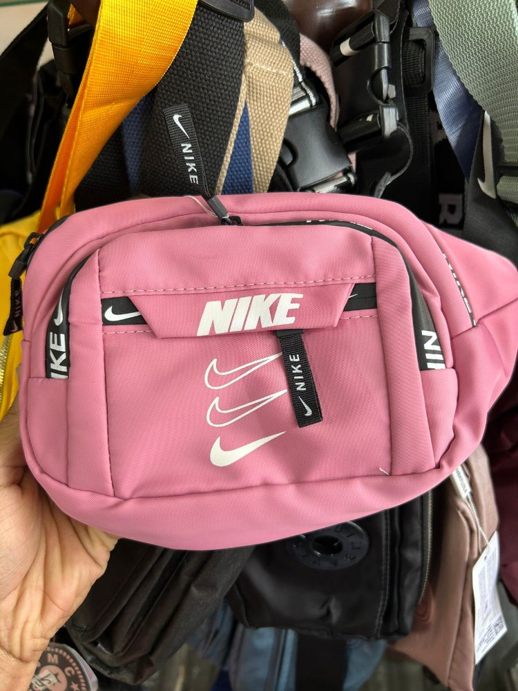 canguro nike ovalado rosado