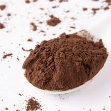 Harina de algarroba oscura