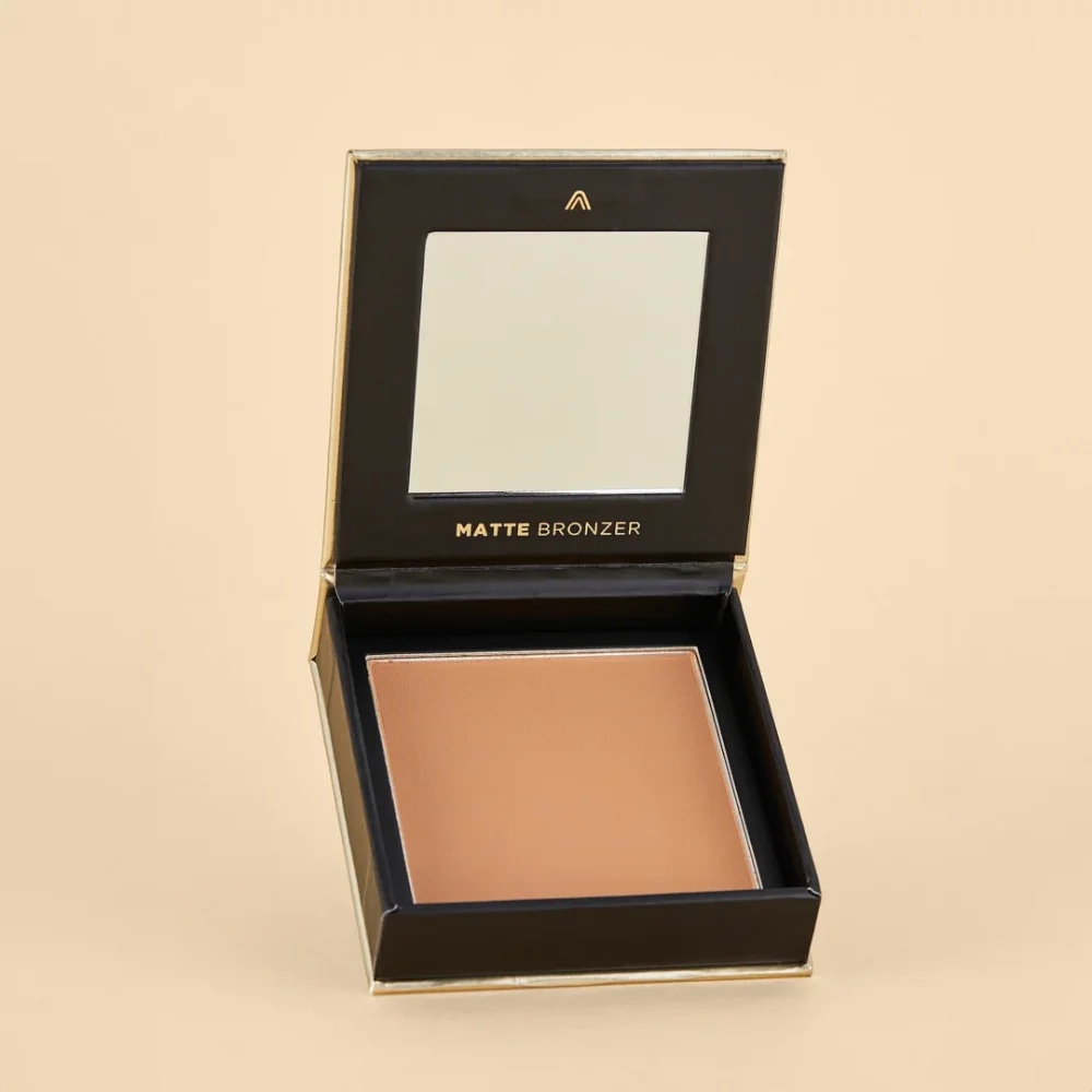 BRONZET MATTE 1ST SCENE ATENEA