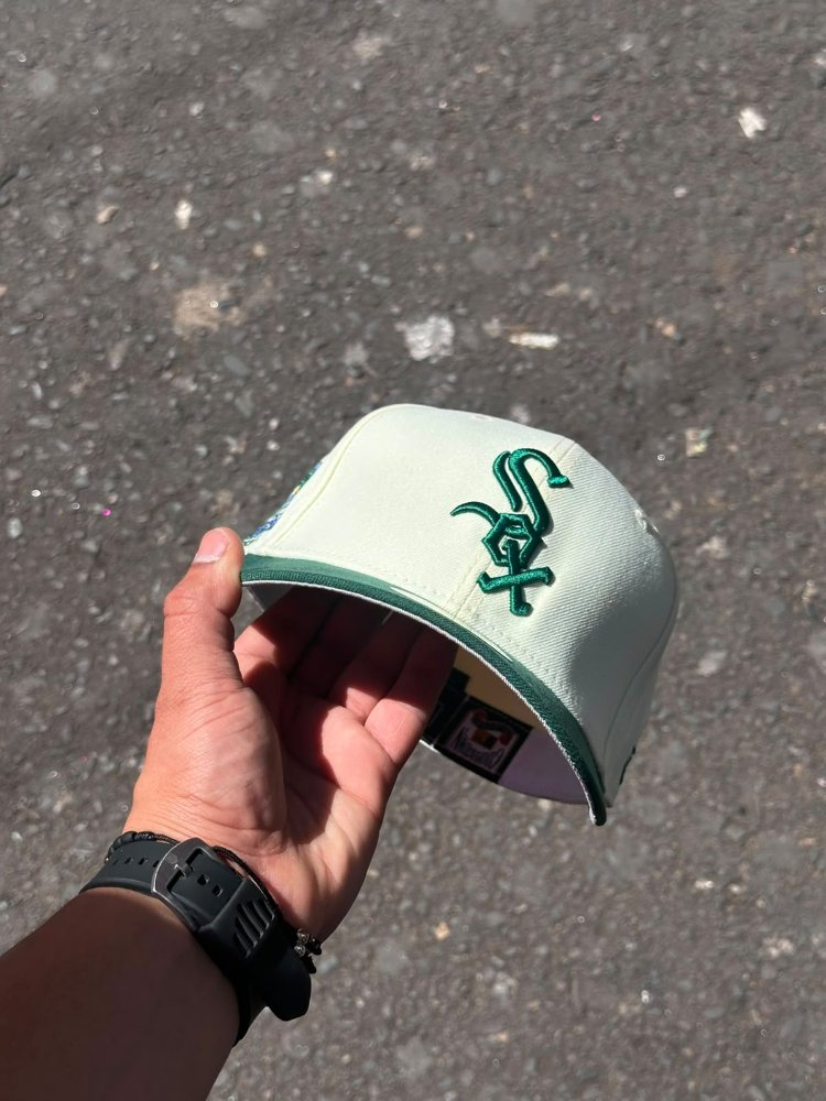 Gorra Chicago White Sox verde claro CERRADA