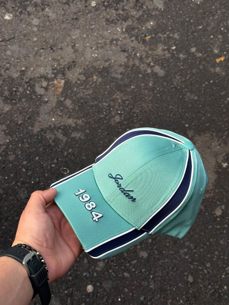 Gorra JORDAN VERDE MENTA 1984