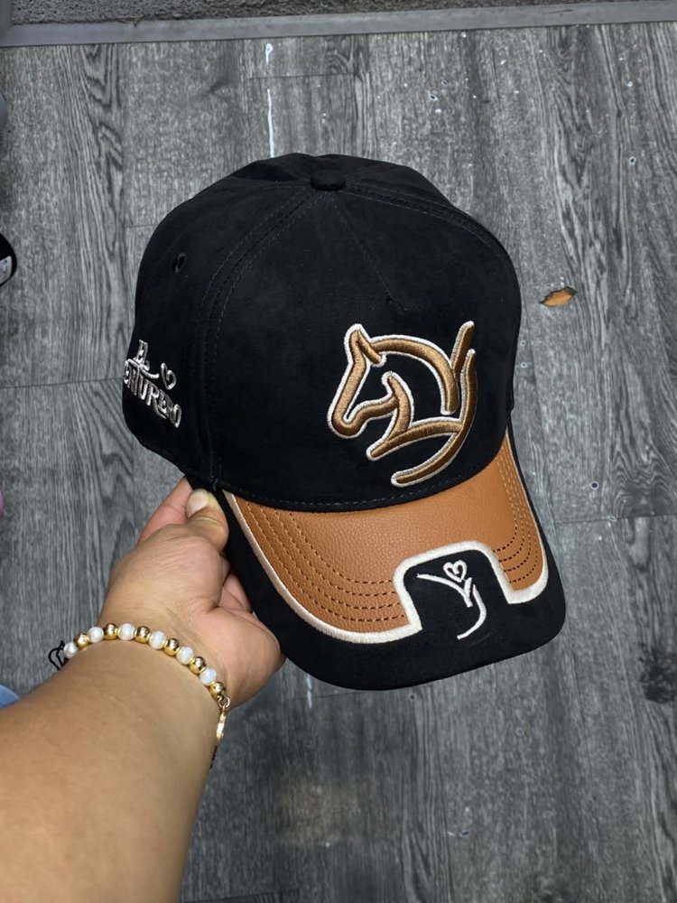 GORRA YEISON JIMENEZ NEGRA CAFE