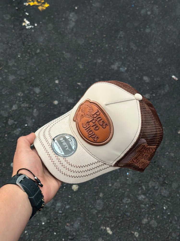 BASS   Pro   Shops 2