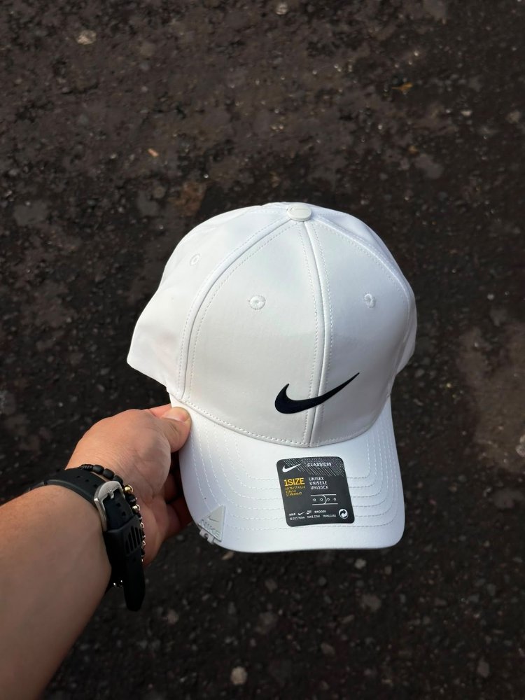 Gorra NIKE blanca Classic99