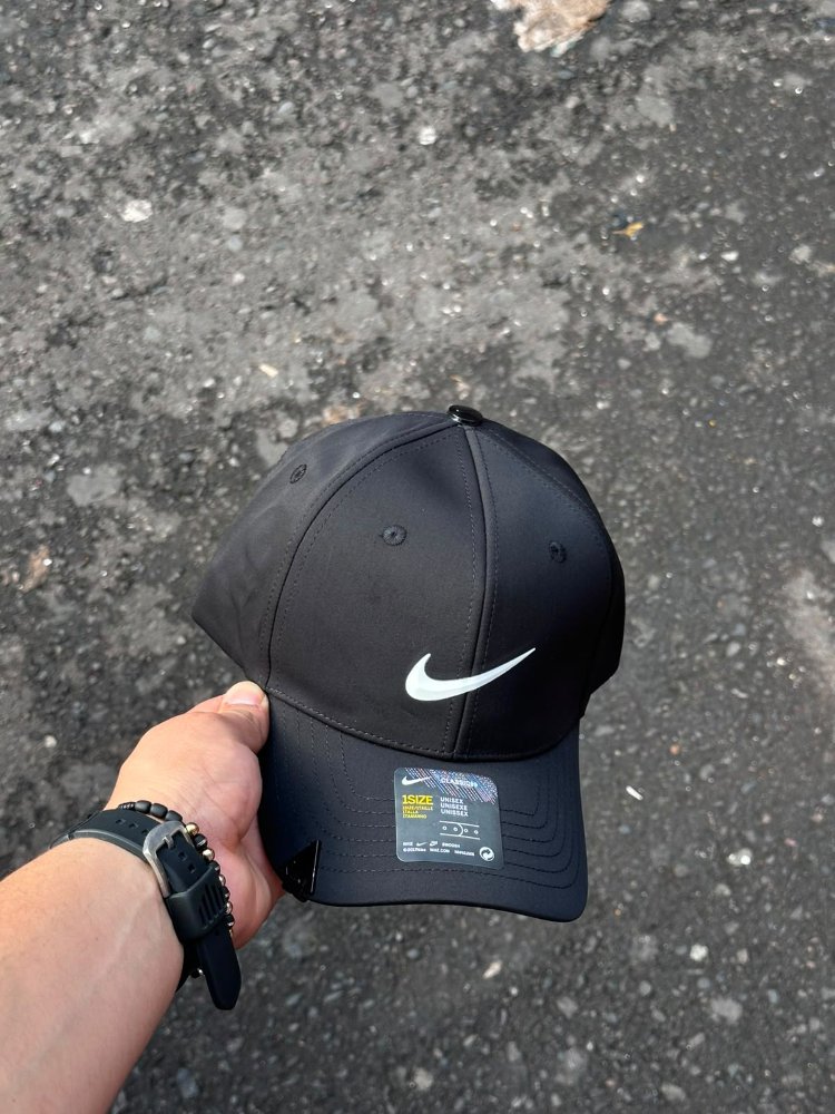 Gorra NIKE NEGRA