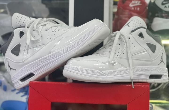 Jordan Jumpman MVP blancos
