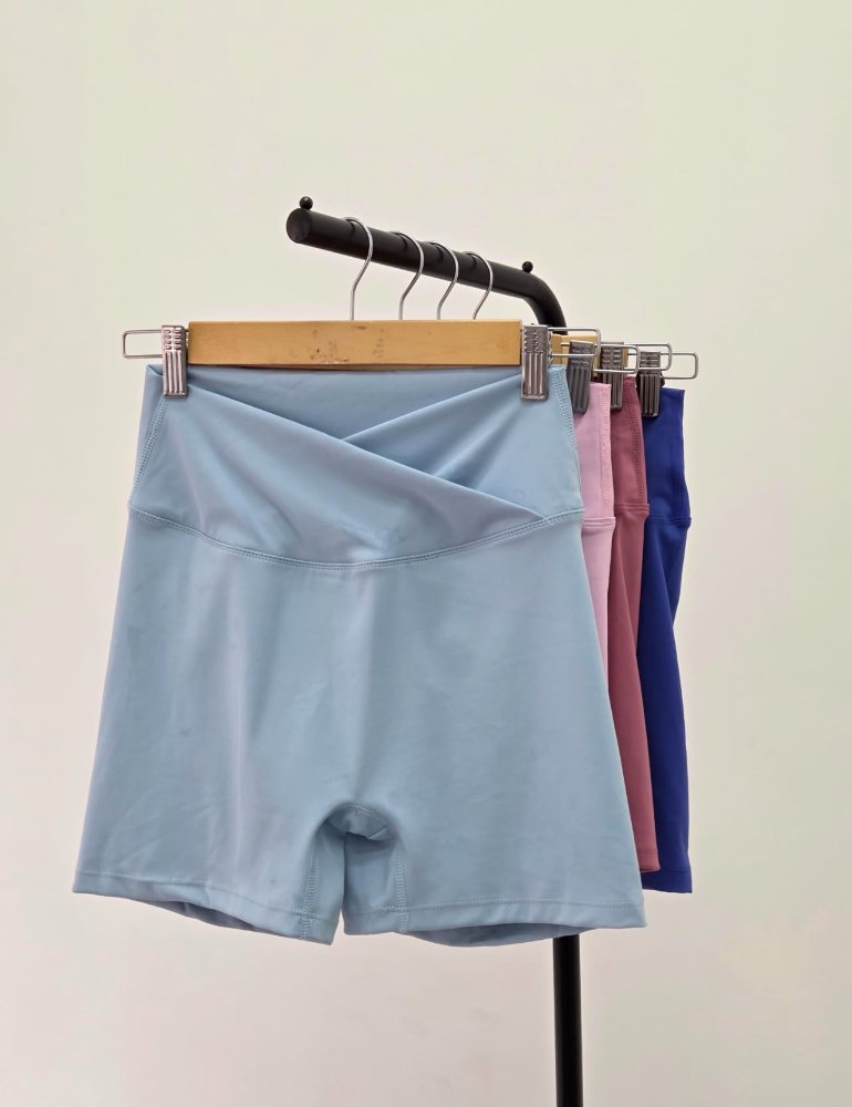 short corte en V