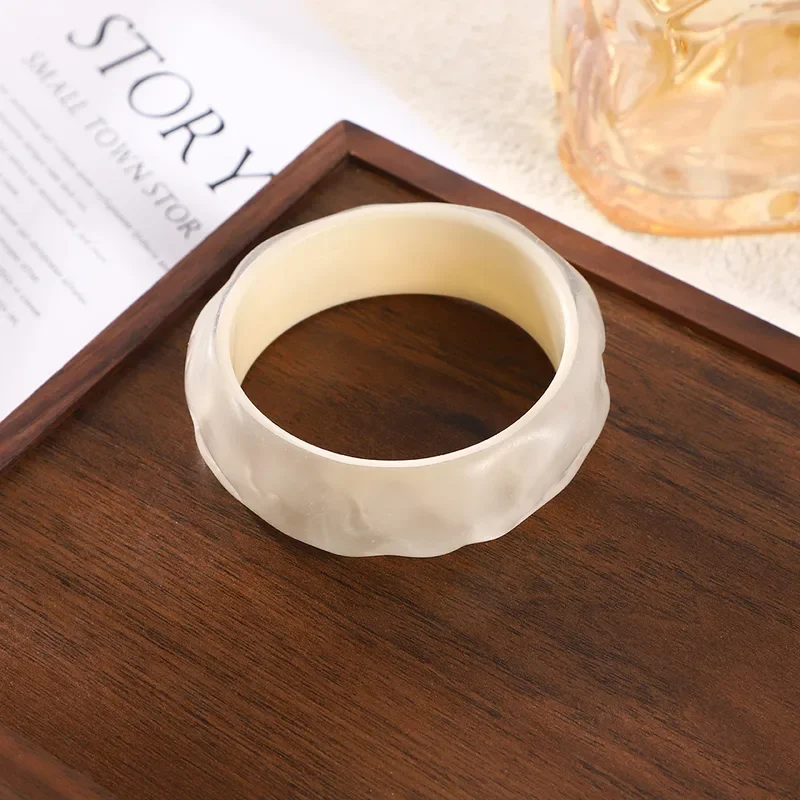 brazalete acrilico blanco