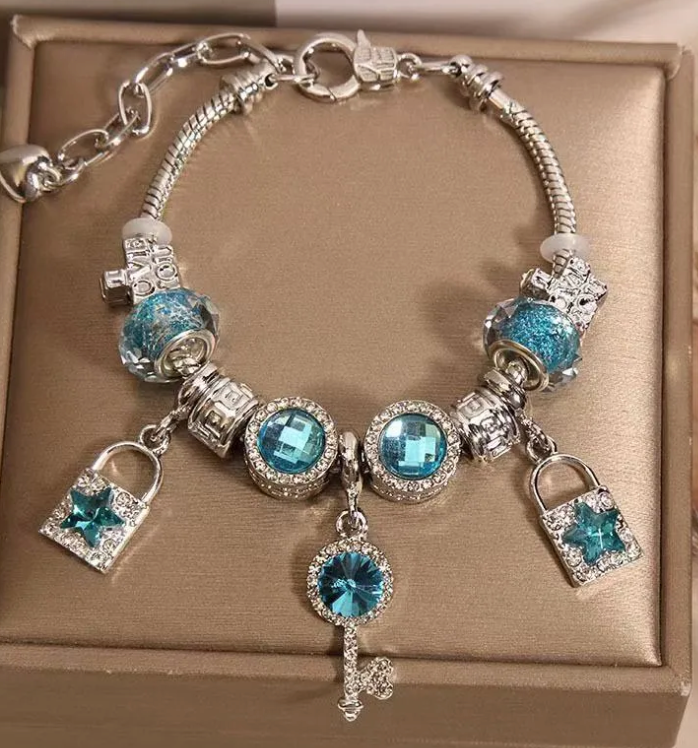 Pandora dijes celeste