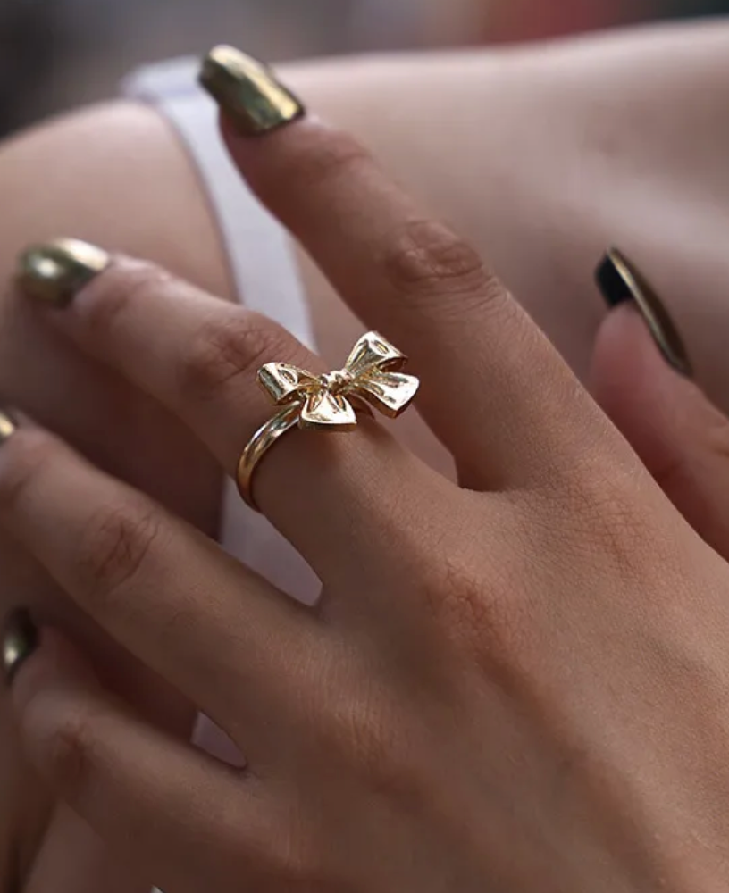 Ring coquette