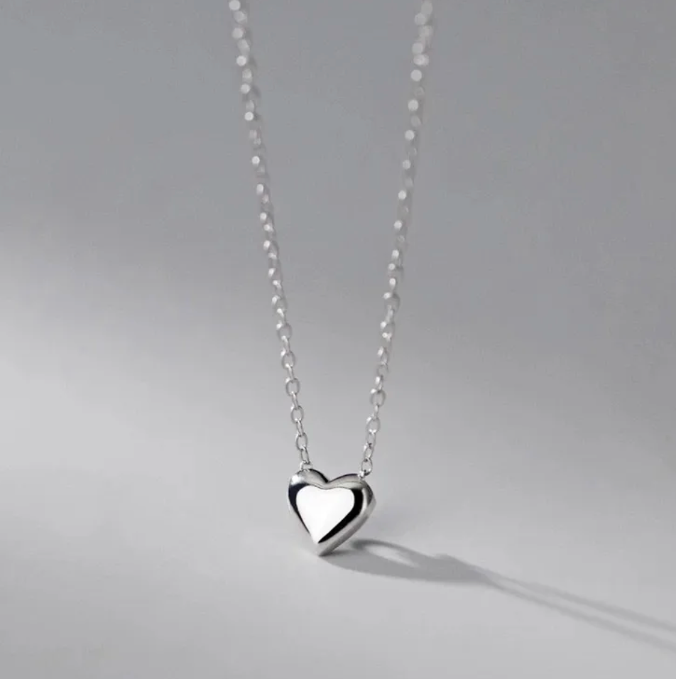 Cadena minimalista corazoncito