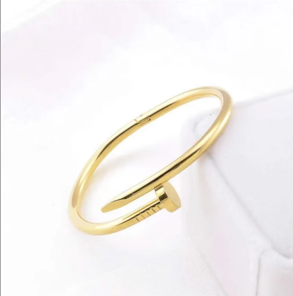 Brazalete clavo