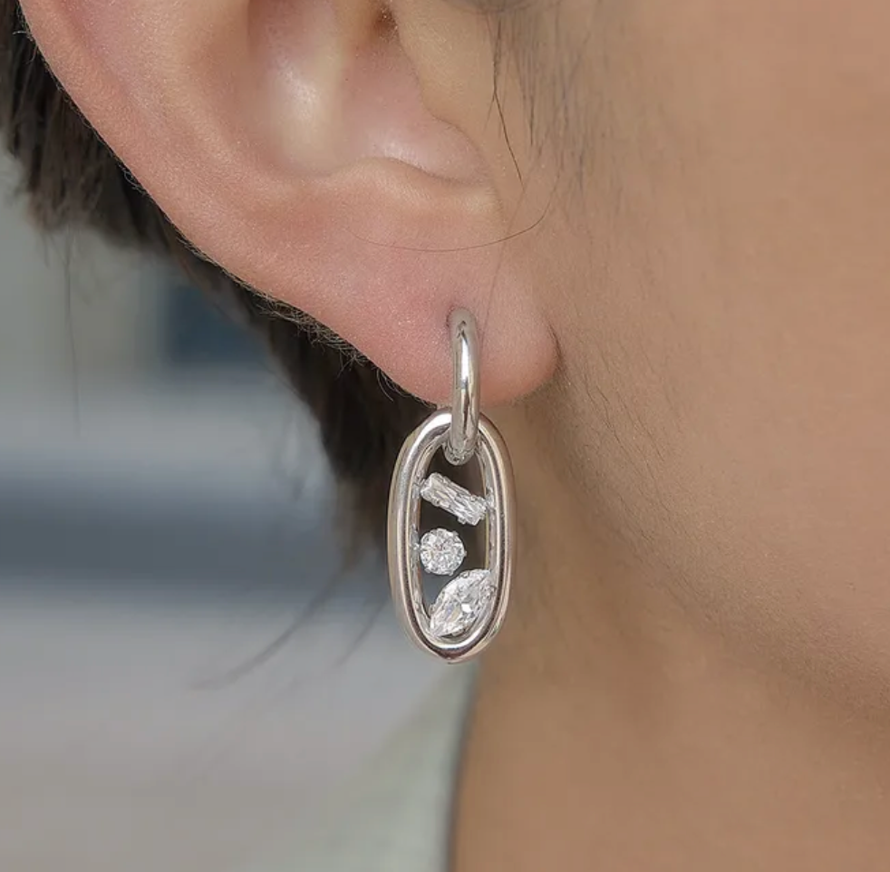 Aretes plateados