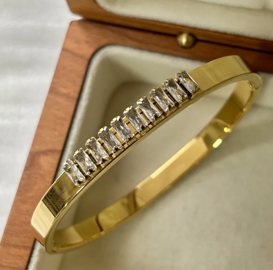 Brazalete diamantes dorado