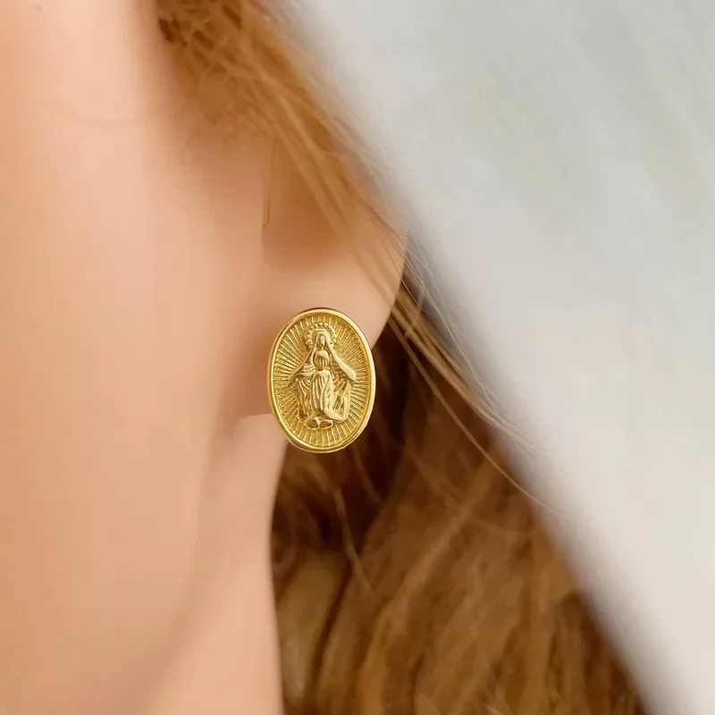 aretes de virgen