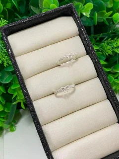 ANEL LAÇO COM MICRO ZIRCONIA