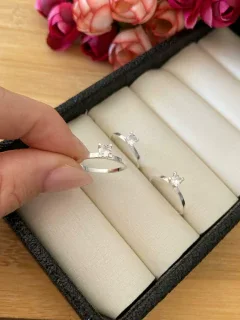 ANEL SOLITARIO COM ZIRCONIA 3MM