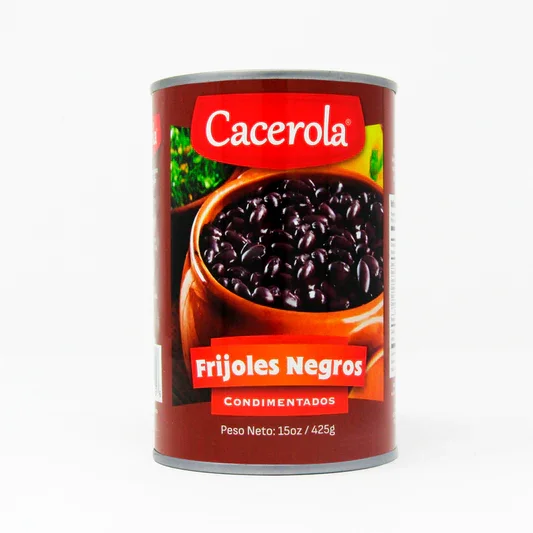 Frijoles negros enteros en lata cacerola