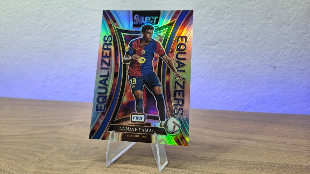 Lamine Yamal – Panini Select "Equalizers" (FC Barcelona)