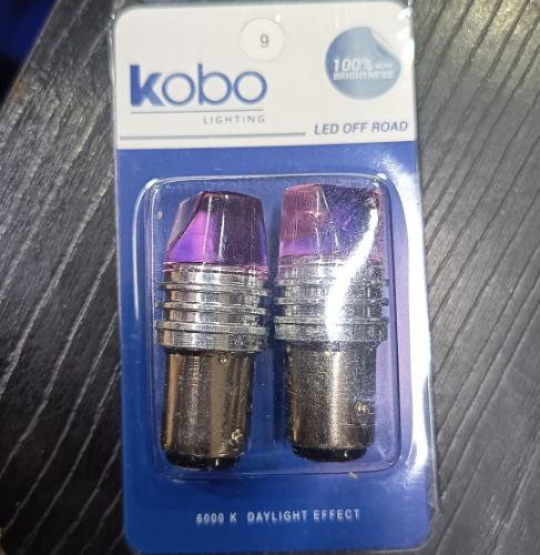 BOMBILLO KOBO 1034 LENS 4.0 12V MUELON ROJO LED12499ROJ