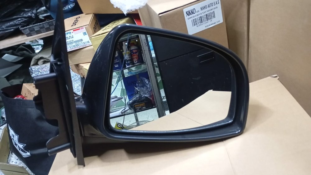 ESPEJO CHEVROLET N300 NEGRO DER NIKKO