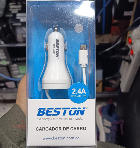 CARGADOR DE CARRO 2.4 A BESTON