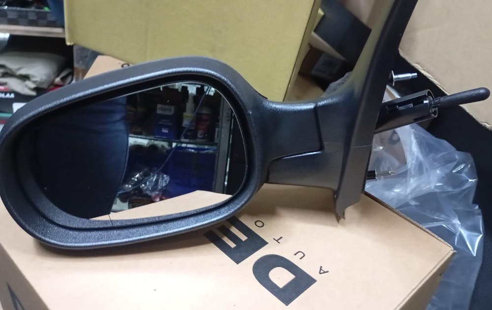 ESPEJO MANUAL MEGANE IZQ 95/UP NIKKO