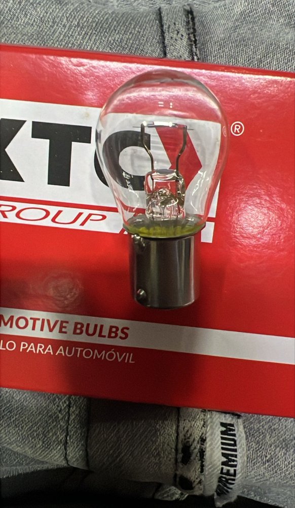 BOMBILLO KTC DIRECCIONAL 12V 1141 21W S25 BA15S 204-081