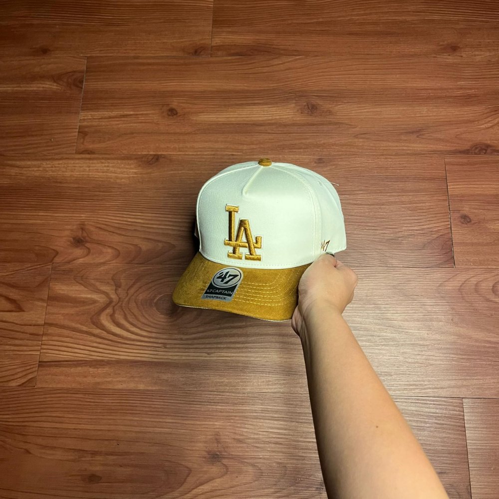 GORRA 8