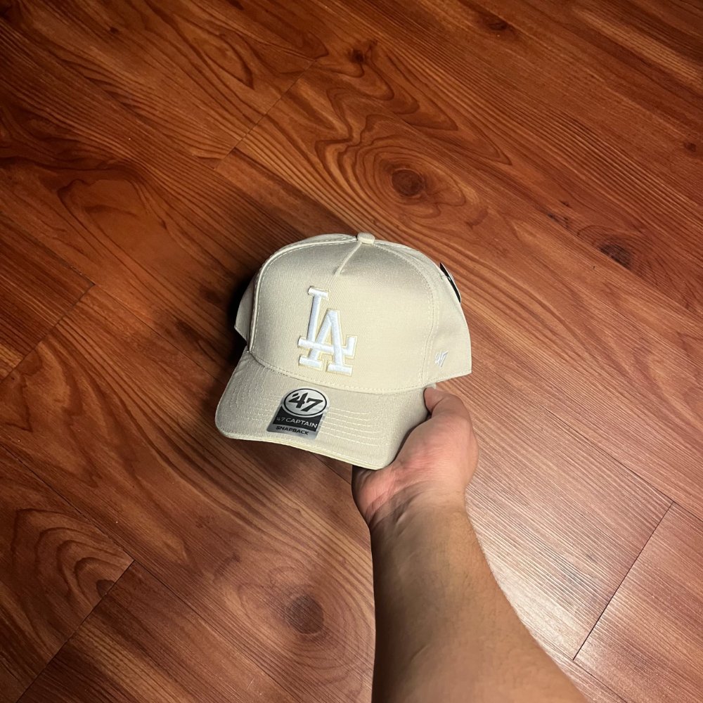 GORRA 76