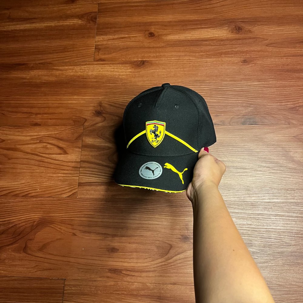 GORRA 42