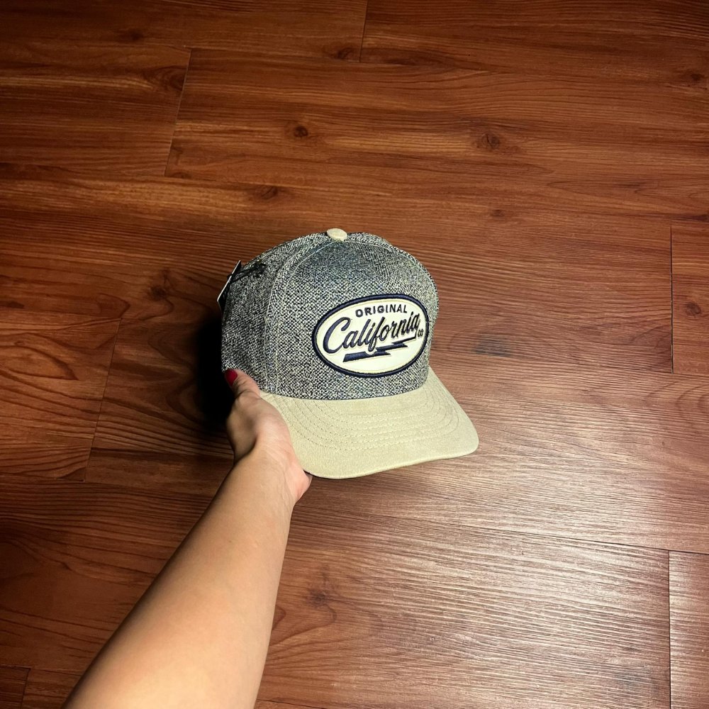 GORRA 43