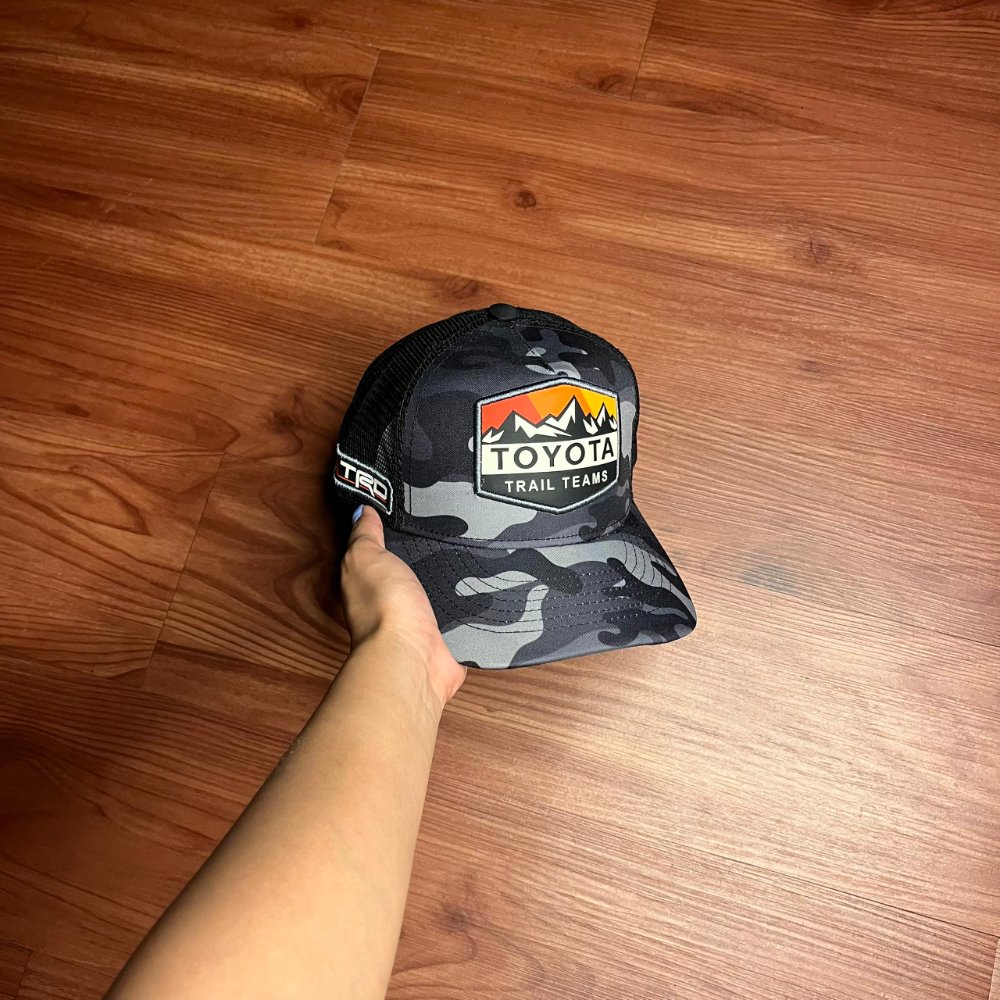 GORRA 18