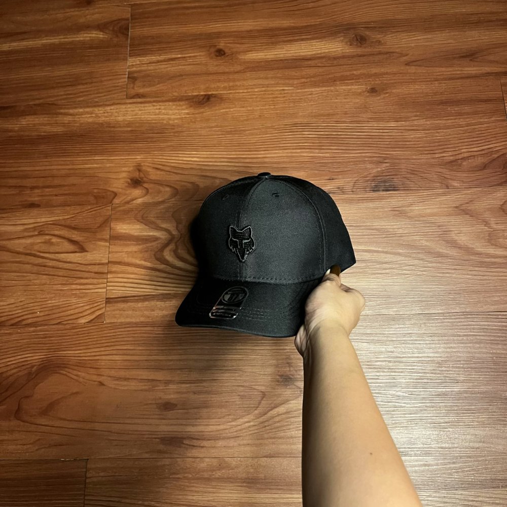 GORRA 85