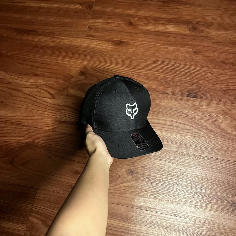 GORRA 79