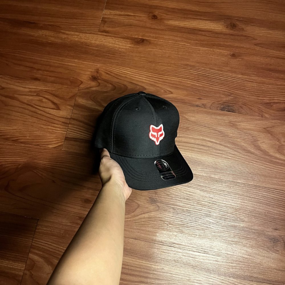GORRA 88