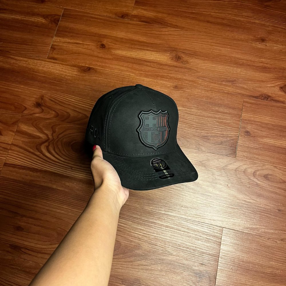 GORRA 74