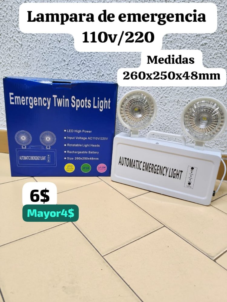 Lámpara de Emergencia 110v / 220v de 260x250x48mm