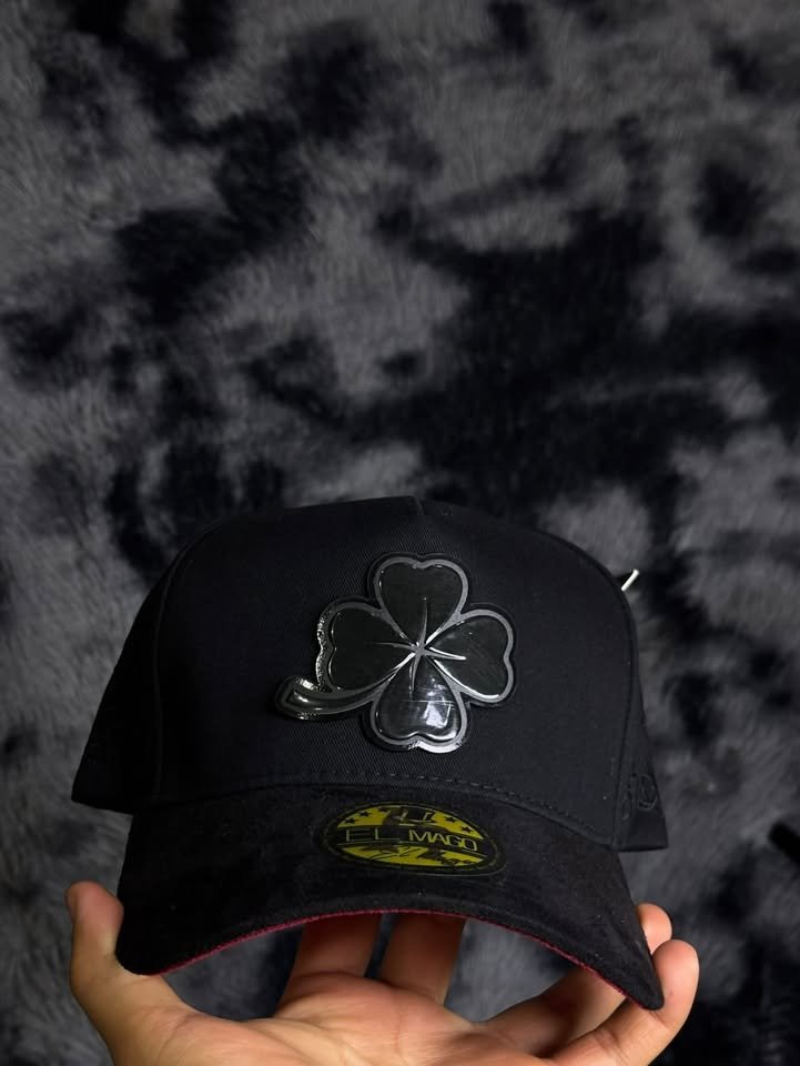 Trebol black EL MAGO