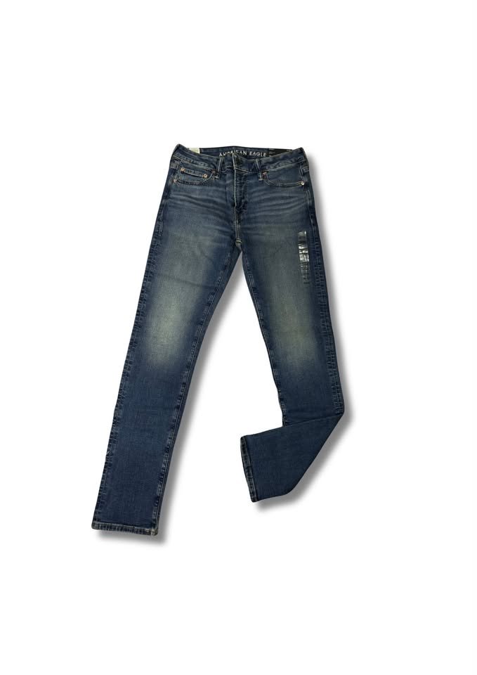 AMERICAN EANGLE COLOR AZUL DESLAVADO