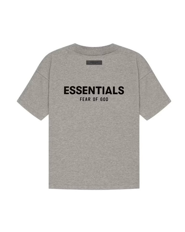 PLAYERA ESSENTIALS GRIS