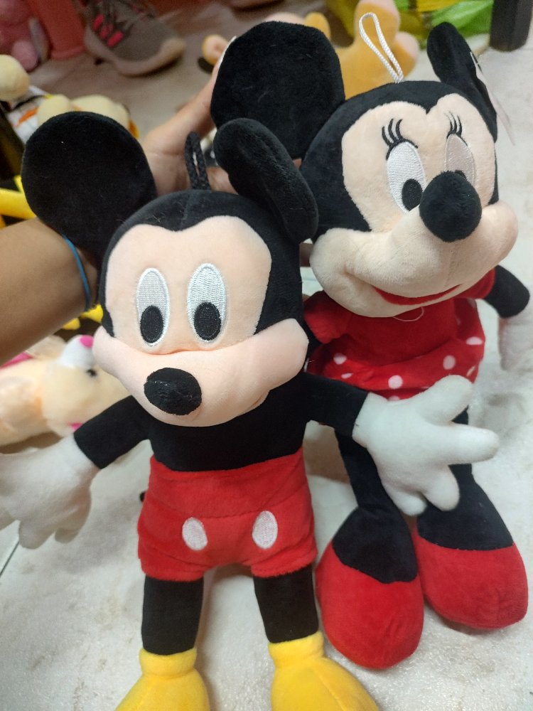 mickey  PEQ