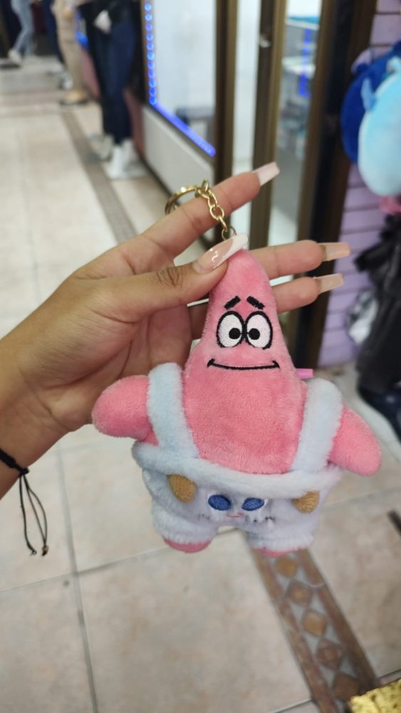 llavero de peluche de bob espoja