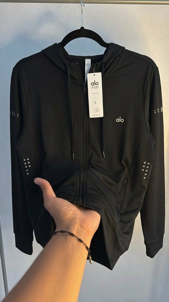 sudadera alo negra reflejante